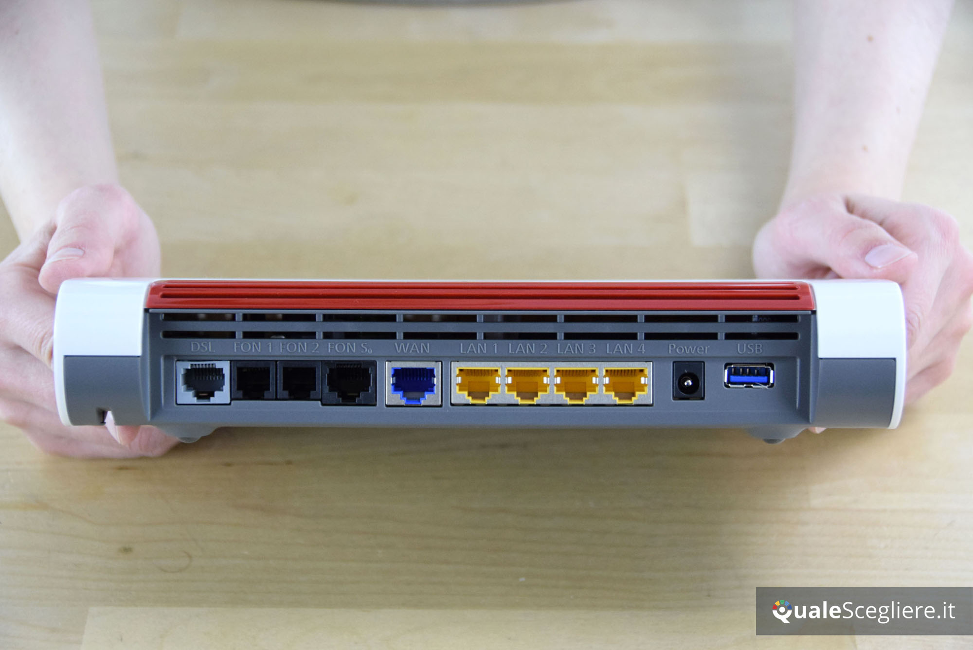 Recensione AVM Fritz!Box 7590 QualeScegliere.it